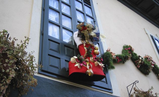 Como-decorar-ventanas-en-navidad-3