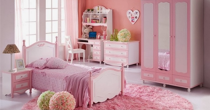 rosa y blanco dormitorio