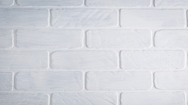 pared-de-color-blanco