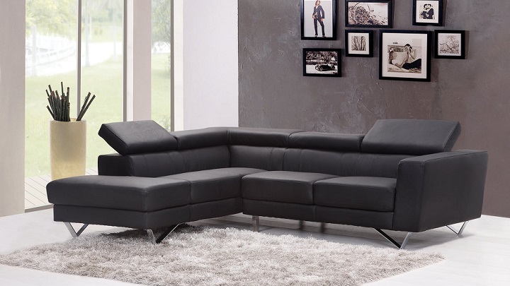 sofa-en-color-negro