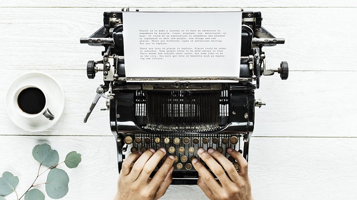 maquina-de-escribir-antigua
