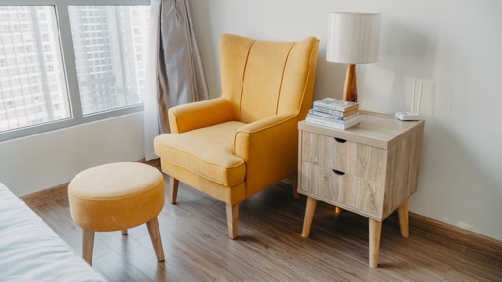 sillon-de-color-amarillo