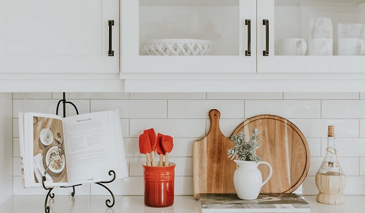 armarios-de-cocina-con-puertas-de-cristal