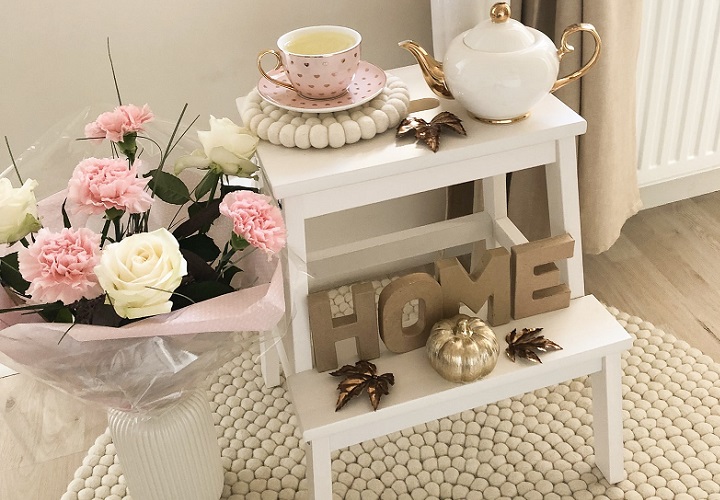 mueble-con-flores