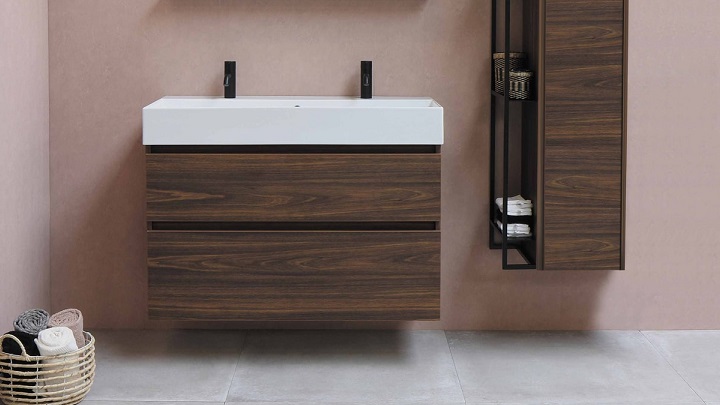 mueble-de-bano-suspendido-elaborado-en-madera