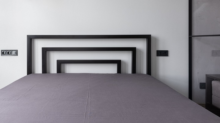 dormitorio-decorado-en-negro-y-blanco
