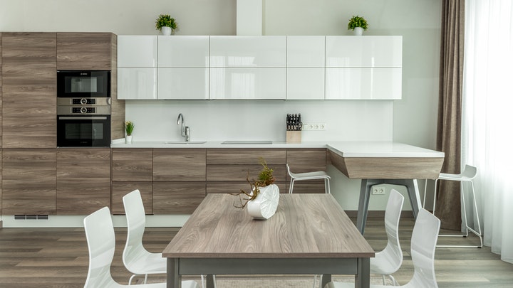 cocina-en-madera-y-color-blanco