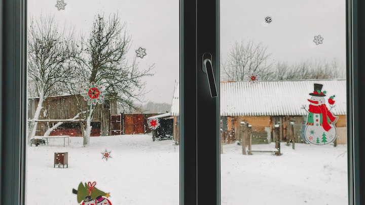decoracion-de-navidad-en-la-ventana