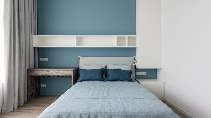 dormitorio-en-colores-azul-y-blanco