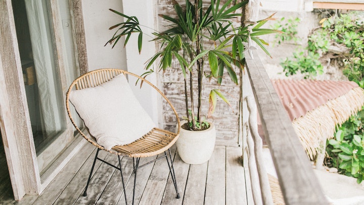 silla-en-el-balcon